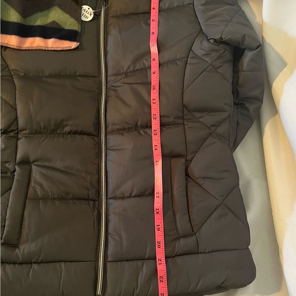 NWT Girl’s Winter Quilted Puffer Coat by R 1881 by S. Rothschild, Size L (14)! - Picture 7 of 15